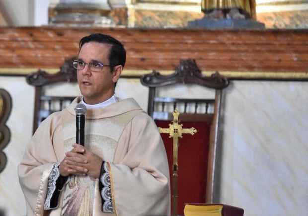 Padre Luiz Carlos (Foto: Felipe Souto Maior/ QUEM Acontece)