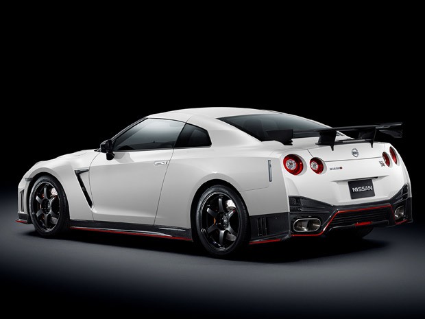 Auto Esporte - Nissan lança GT-R Nismo de 600 cv
