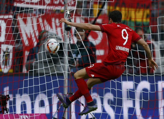 Bundesliga: Aubameyang no topo da artilharia e Mkhitaryan líder em  assistências 
