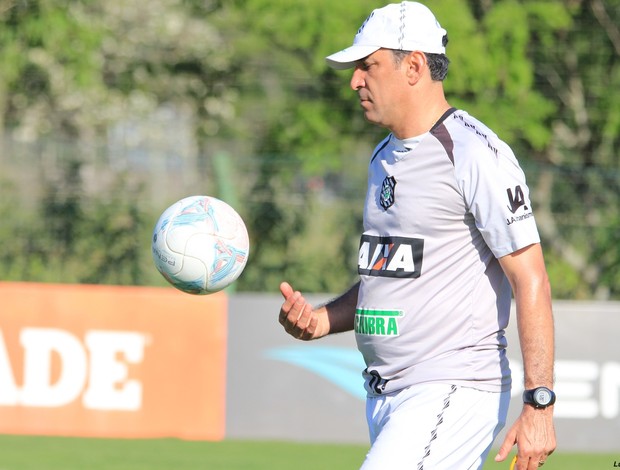 vinícius eutrópio figueirense técnico treinador (Foto: Luiz Henrique / Figueirense FC)