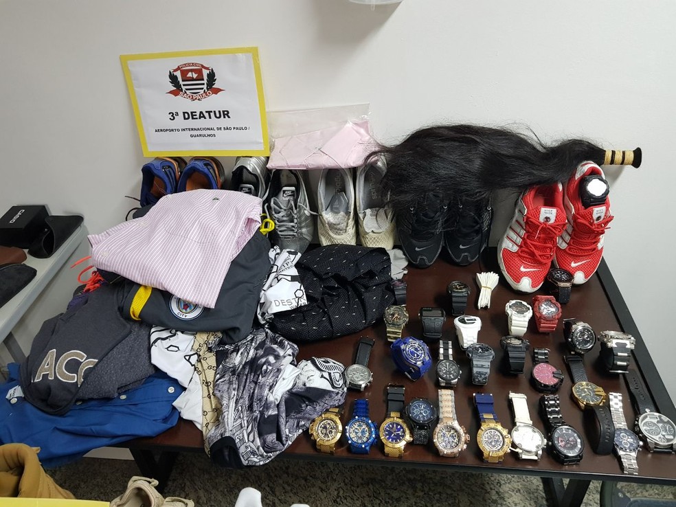 Produtos apreendidos com os funcionários da Receita (Foto: Polícia Civil/Divulgação)