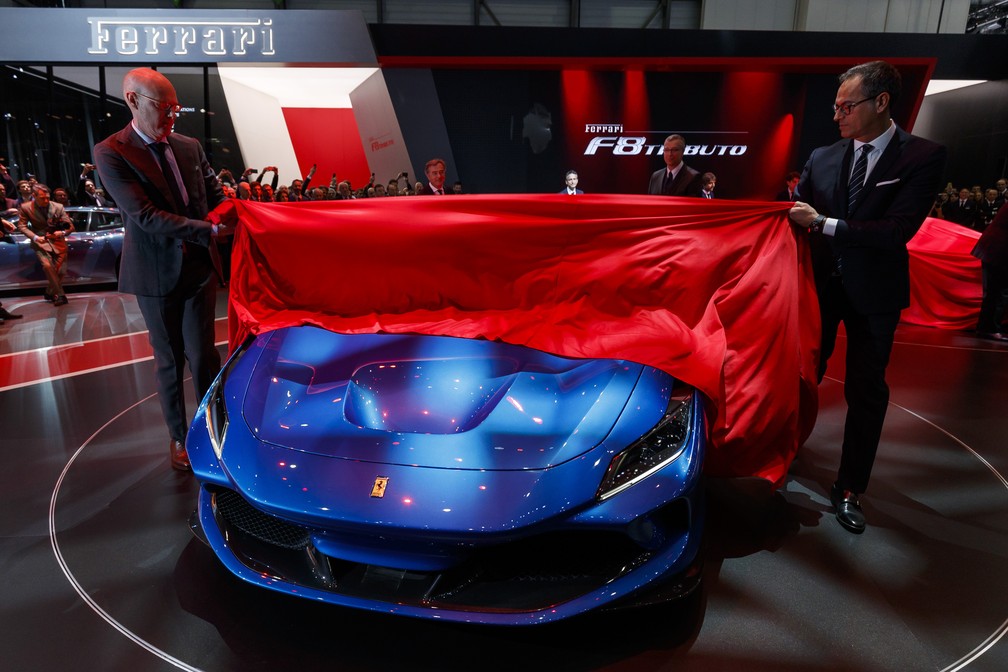 Ferrari F8 Tributo De 720 Cavalos Faz Estreia Mundial No