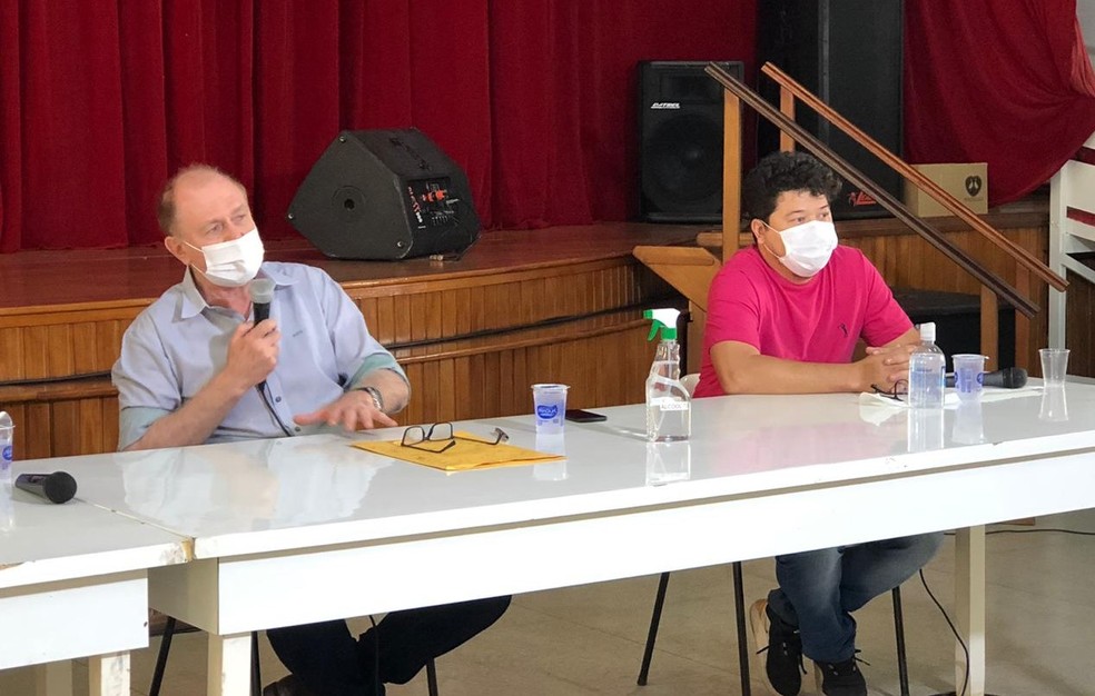 Prefeitura de Tupã investiga possível caso de reinfecção por Covid-19, secretário de Saúde Miguel Ângelo De Marchi e diretor do laboratório, Edi Iacida — Foto: Fábio Linhares/TV TEM