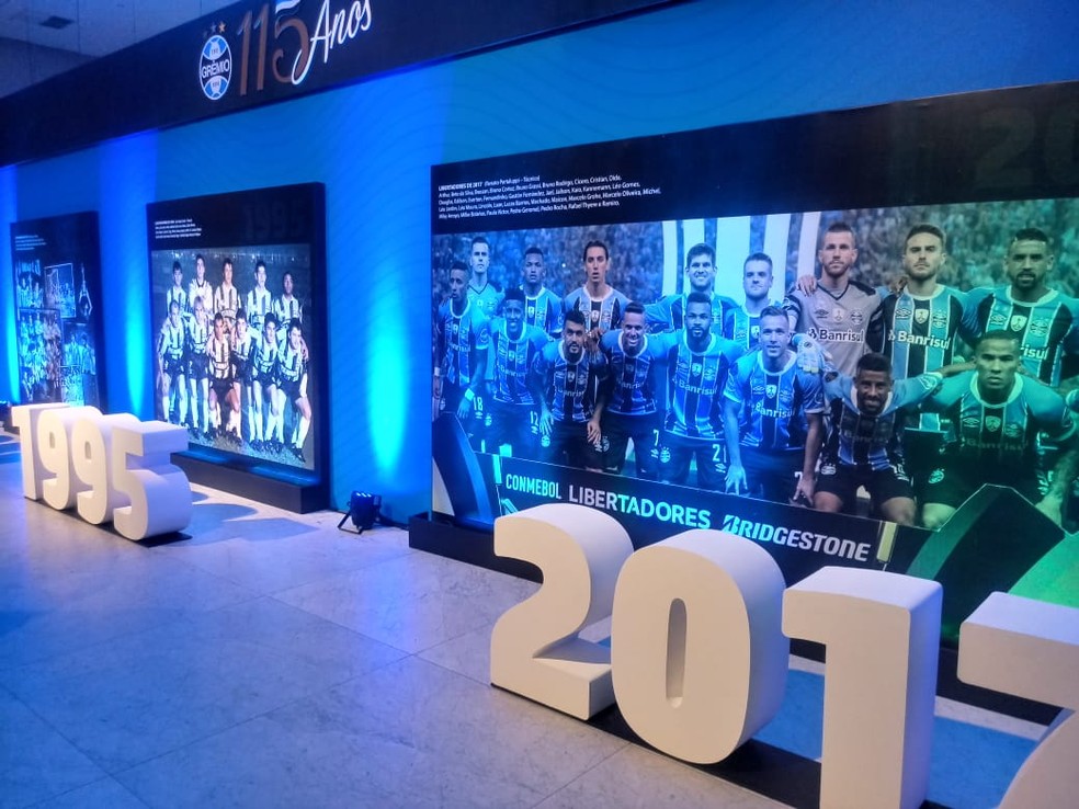 Festa pelos 115 anos de aniversário do Grêmio — Foto: Julio Cesar Santos