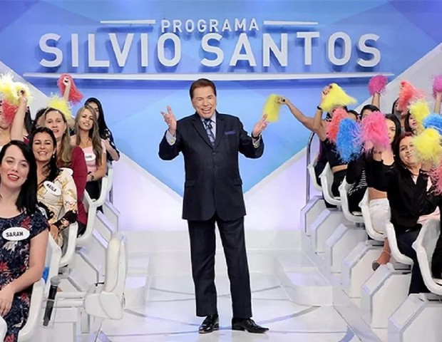 Auditório de Silvio Santos tem pompons como item característico (Foto: Lourival Ribeiro/SBT)