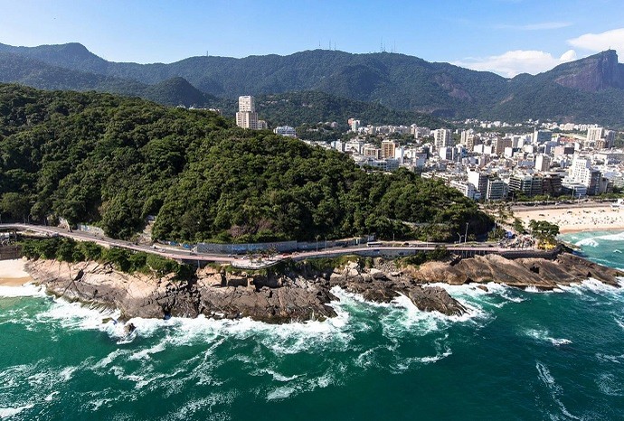 A nova ciclovia da Niemeyer também promete facilitar o acesso (Foto: Prefeitura do Rio)