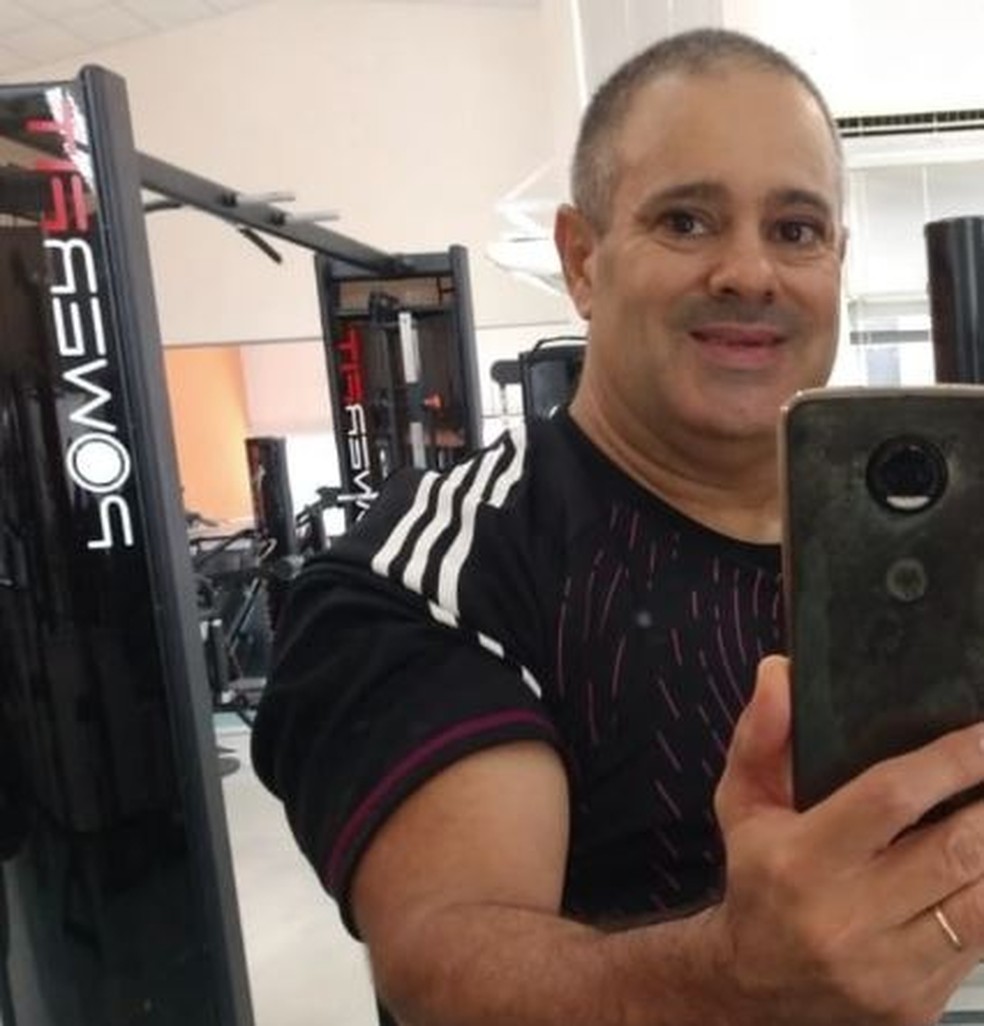 Agnaldo Rodrigues foi achado morto ao lado do corpo de Mario Sabino — Foto: Reprodução/Facebook