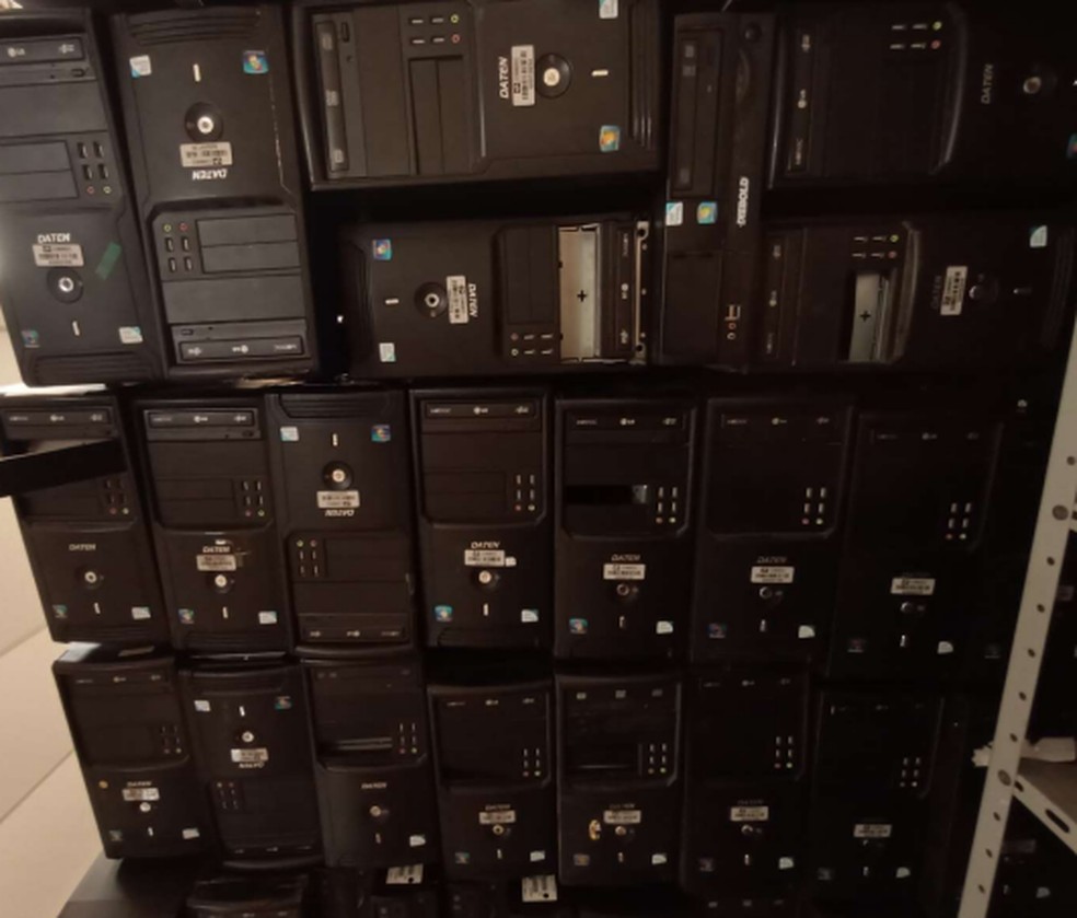 Computadores estão entre os itens leiloados pelos Correios — Foto: Divulgação