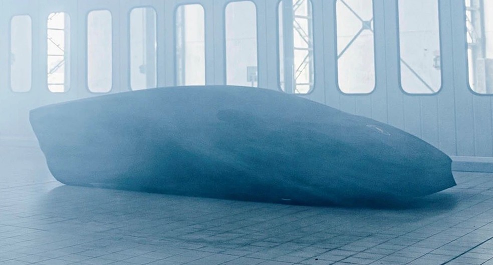 Teaser antecipa estilo retilíneo do Countach do século XXI — Foto: Divulgação/Autoesporte