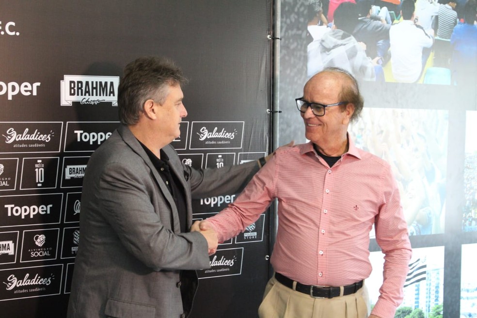 Com amplos poderes, Antônio Lopes chega ao Figueira e cita 