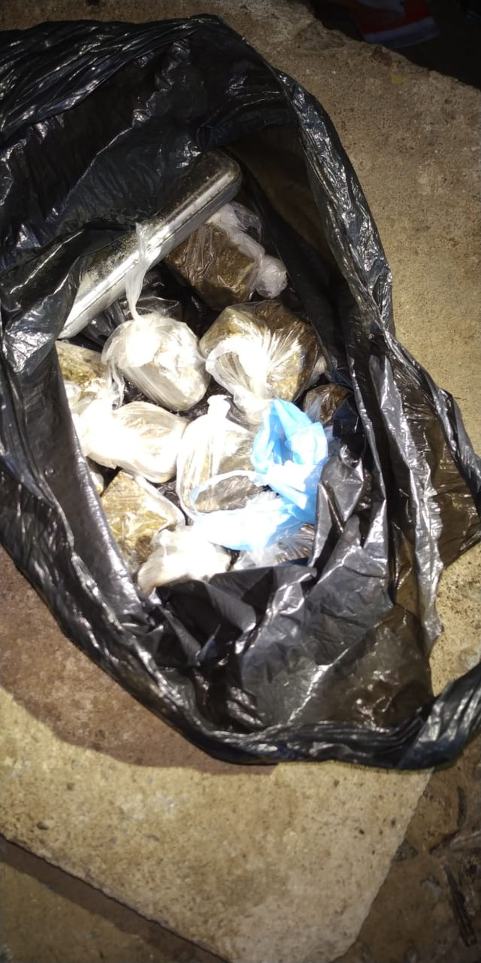 Drogas foram apreendidas durante Operação Xeque Mate em Maceió e Maribondo — Foto: SSP