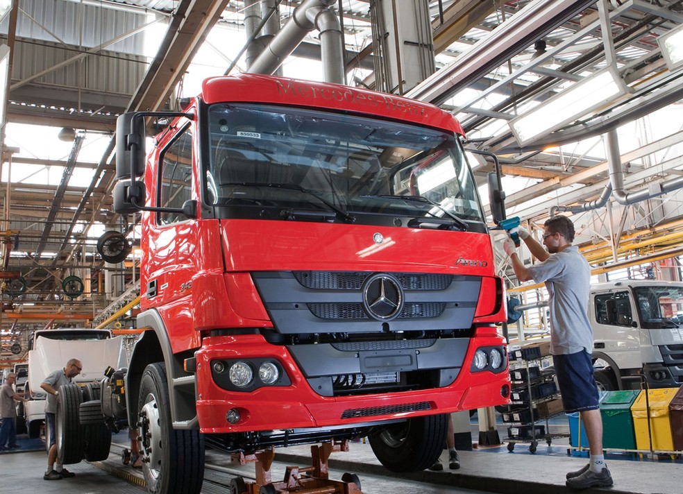 Fábrica de caminhões da Mercedes-Benz  — Foto: Mercedes-Benz/Divulgação