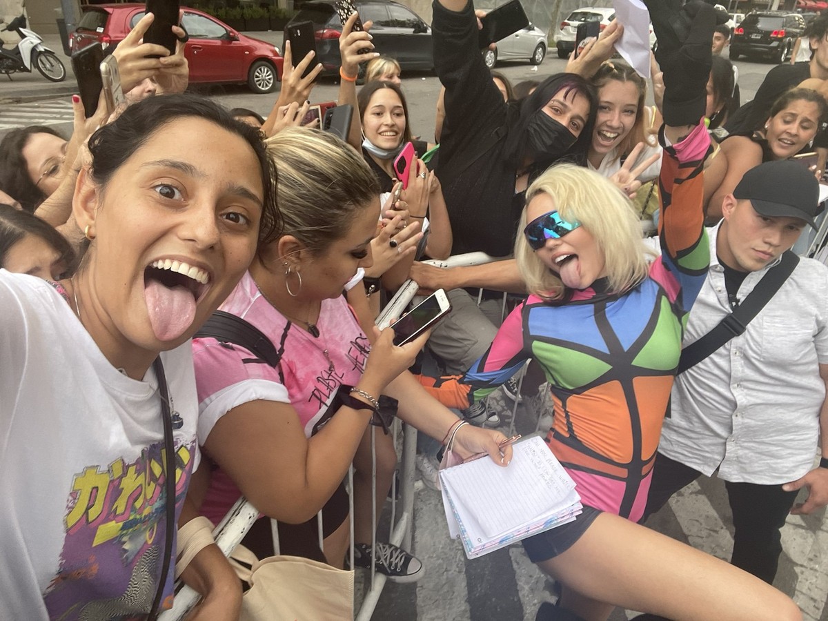 Miley fará homenagem a Taylor Hawkins no Lolla:’European prometi um display e haverá um’ |  Lollapalooza 2022