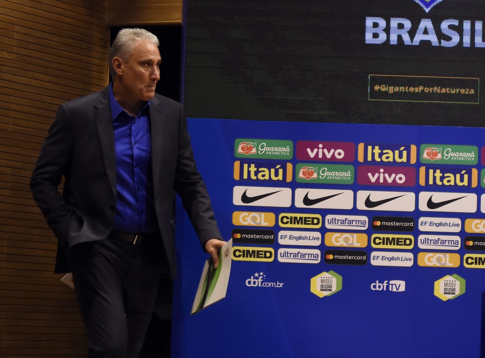 Tite chega para anunciar a convocação da Seleção para a Copa (Foto: André Durão)
