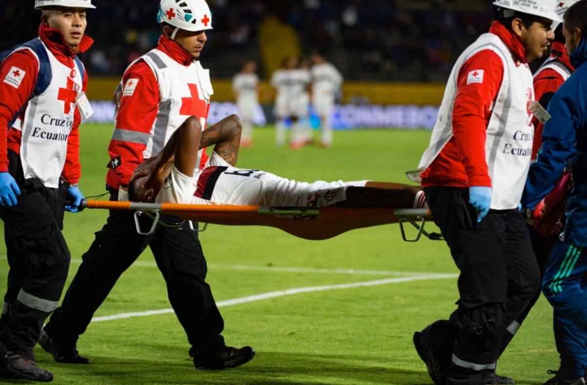 Em Tratamento Rodrigo Caio E Bruno Henrique Desfalcam O Flamengo Na Estreia Da Libertadores Flamengo Globoesporte