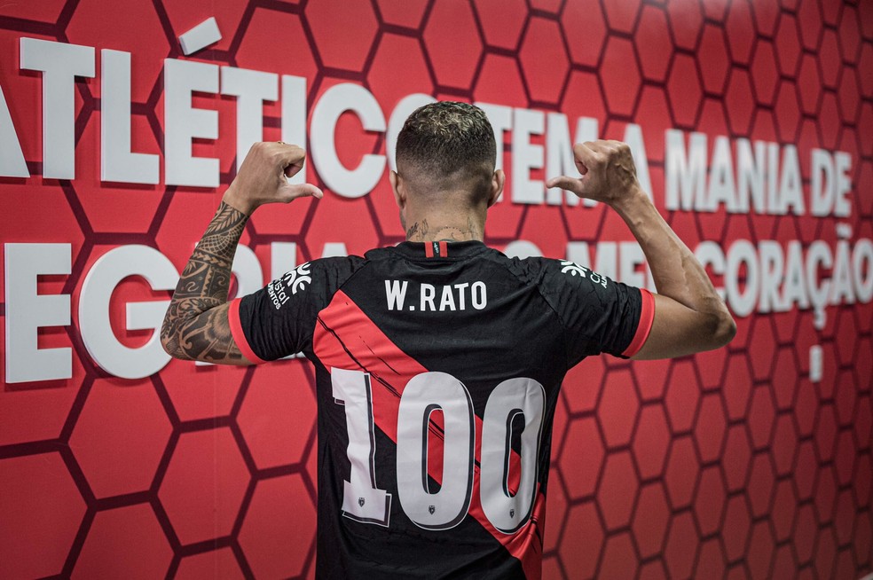 Rato disputou exatos 100 jogos pelo Dragão e marcou 21 gols — Foto: Twitter/ACG