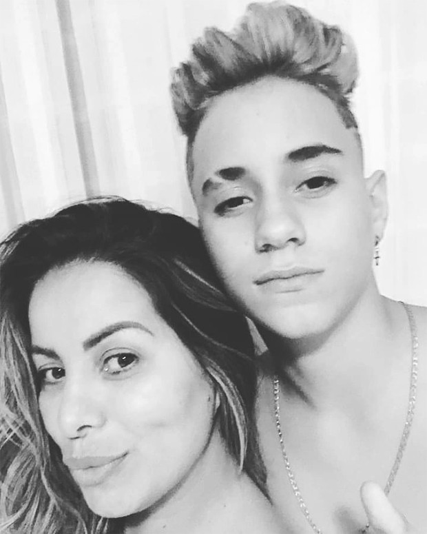 Walkyria Santos e o filho, Lucas (Foto: Reprodução/Instagram)