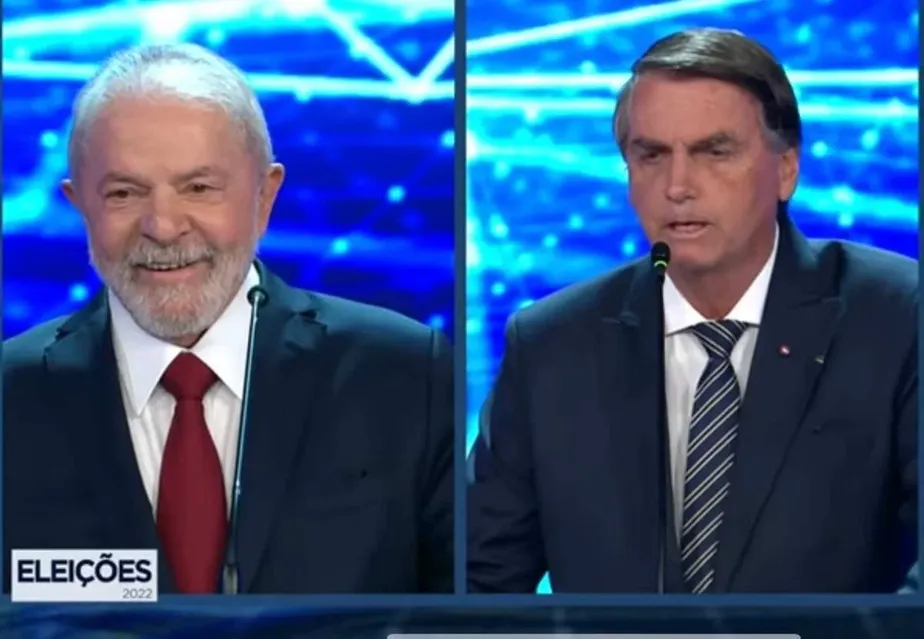 Lula e Jair Bolsonaro no debate da Band, em agosto