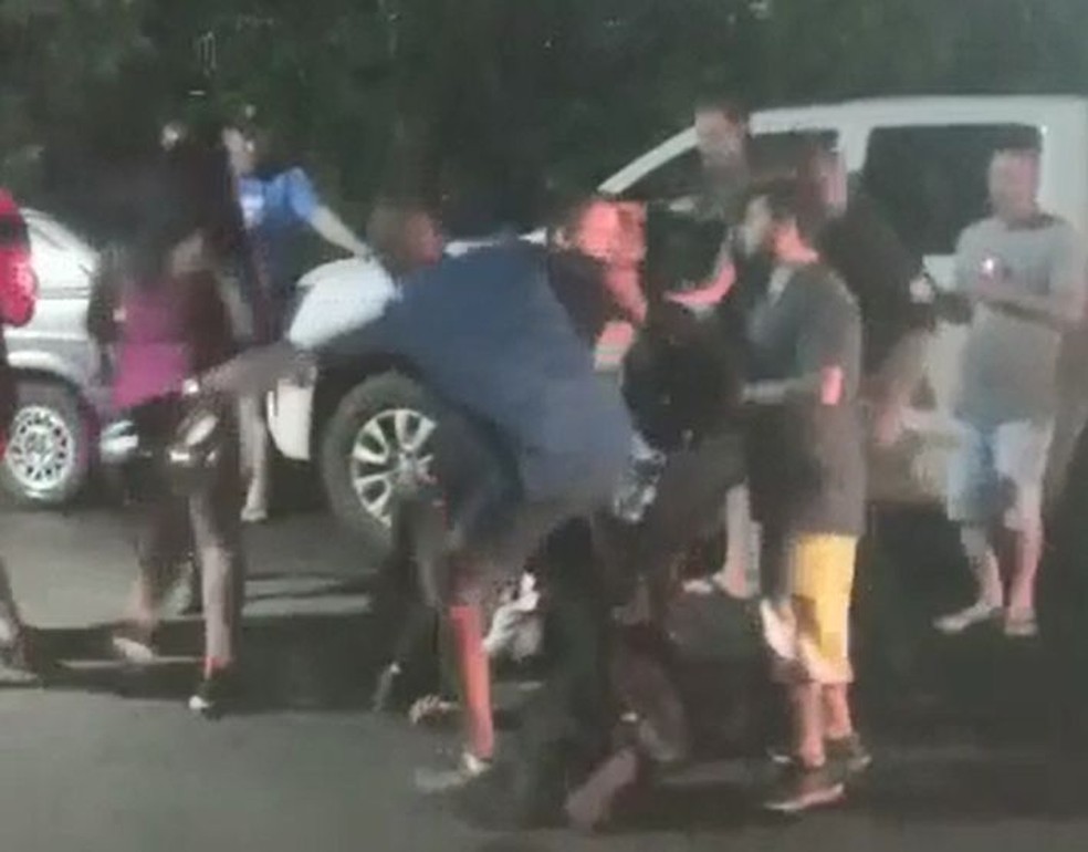 Segurança foi espancado por grupo durante festa em Ourinhos   — Foto: Arquivo pessoal 