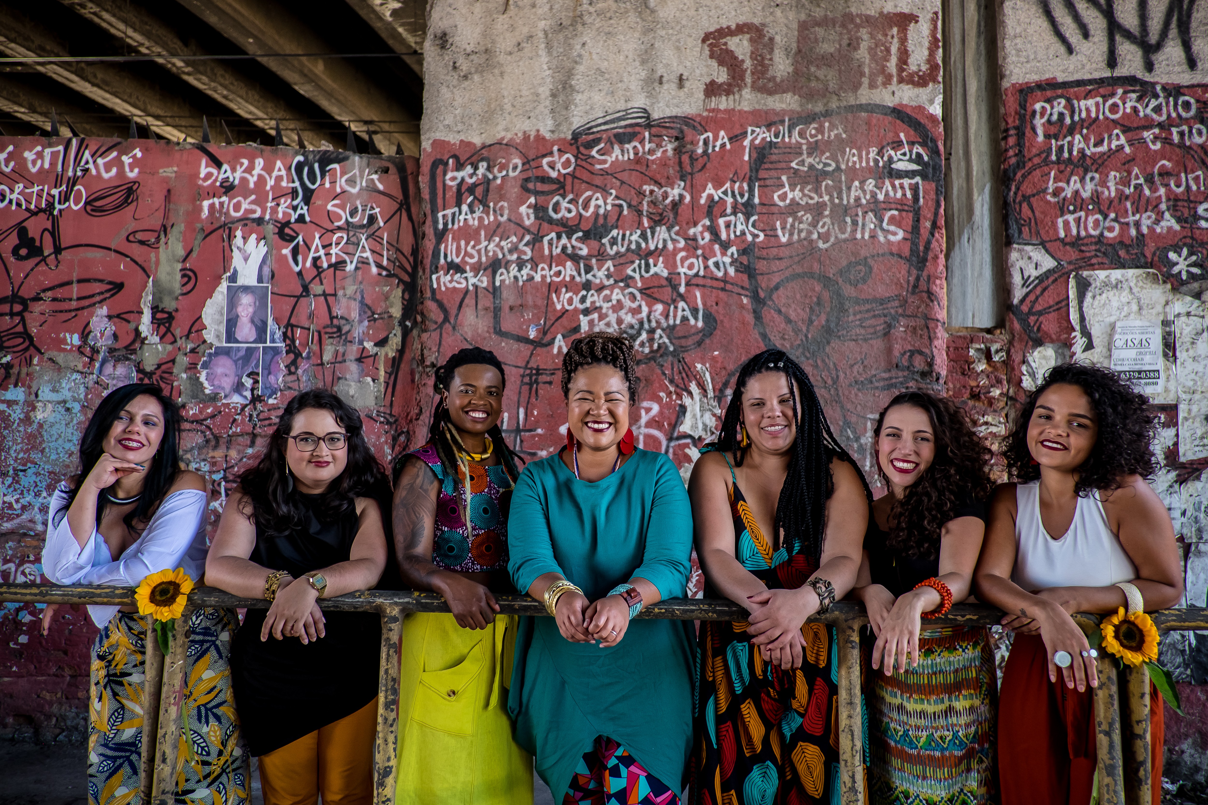 Samba de Dandara, roda composta apenas por mulheres, lança seu primeiro disco autoral (Foto: Divulgação)