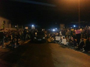 Protesto em Rio Pardo (Foto: Tiago Guedes/ RBS TV)
