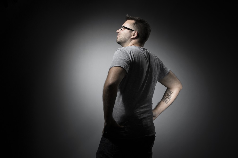 Ruben ficou 6 meses hospitalizado após ataques em Paris (Foto: JOEL SAGET / AFP)