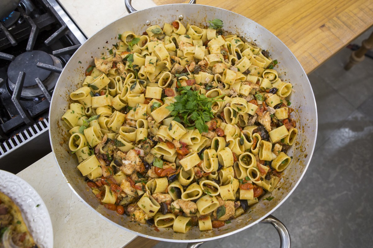 Massa Com Molho De Peixe Do Chef Ravioli