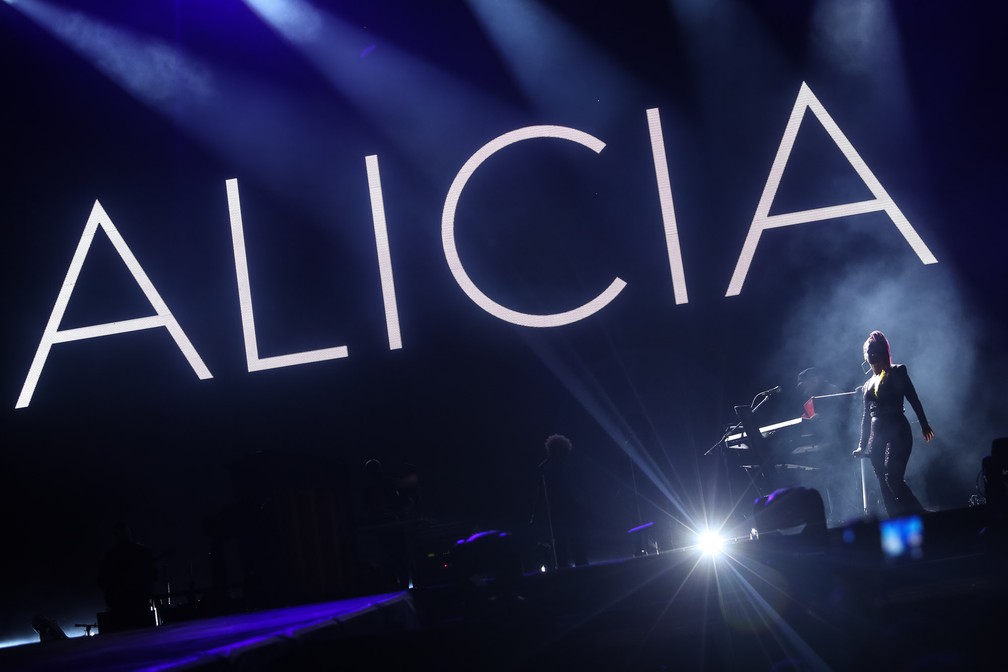 Alicia Keys canta em sua apresentação no Palco Mundo do Rock in Rio 2017 (Foto: Fábio Tito/G1)