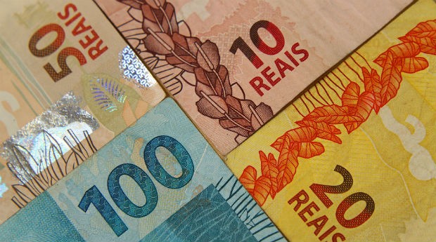 Notas de real; dinheiro (Foto: Marcos Santos/USP Imagens)