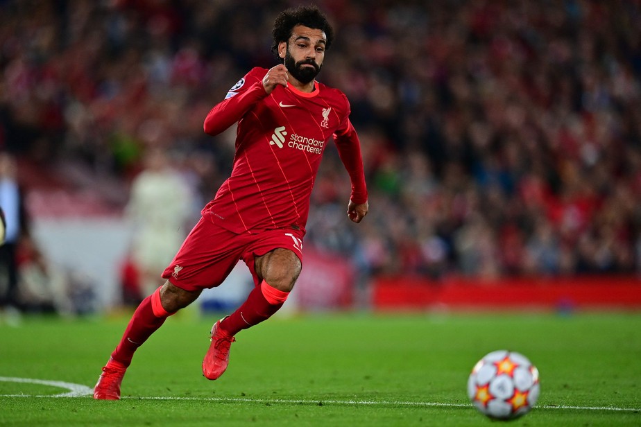 Salah anuncia renovação de contrato com o Liverpool