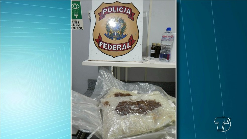 Droga apreendida pela Polícia Federal no Aeroporto de Santarém, no PA (Foto: Reprodução/TV Tapajós)