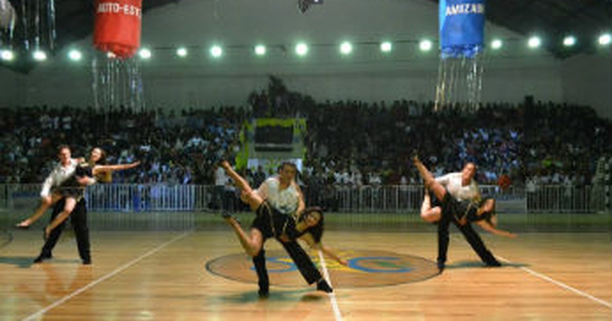 Castro encerra a final B dos 68° Jogos Escolares do Paraná campeão no  basquetebol