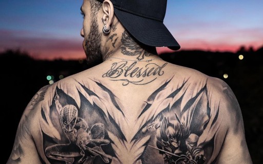 Mesa De Poker Medina Passagens A Paris Os Bastidores Da Nova Tatuagem De Neymar Gq Prazeres Esta mesa ofrece sitio para 8 jugadores. bastidores da nova tatuagem de neymar