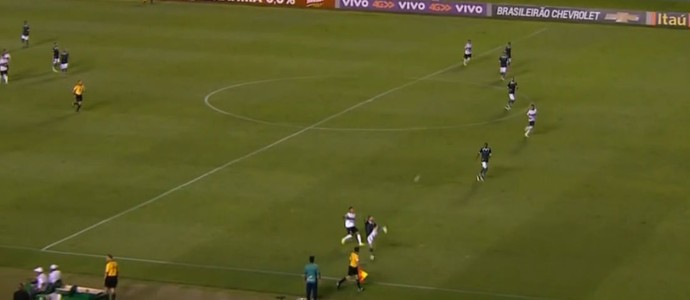 Foster supera Sheik e Scarpa e leva o lance mais bizarro da 35ª rodada