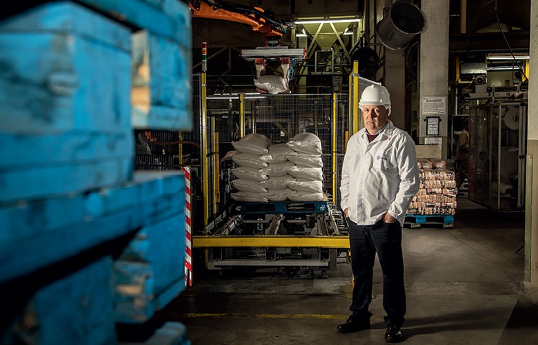 José Alberto Thurmer, gerente da unidade de beneficiamento de arroz da Camil Alimentos (Foto: Marcelo Curia) José Alberto Thurmer, gerente da unidade de beneficiamento de arroz da Camil Alimentos (Foto: Marcelo Curia)