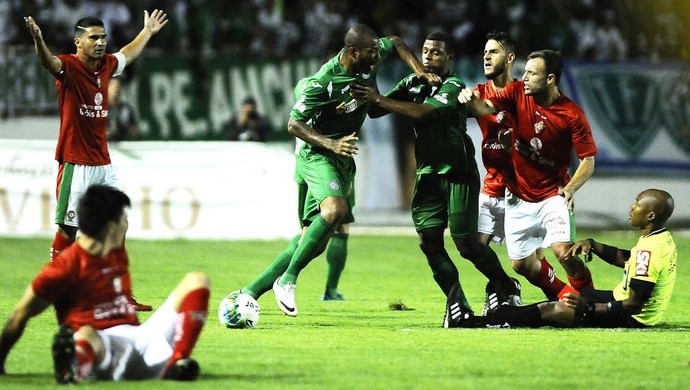 Ferreira, Boa Esporte x Guarani, final Série C (Foto: Rodrigo Villalba/ GloboEsporte.com)