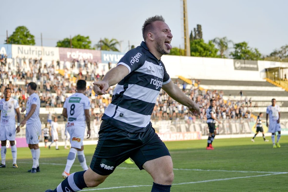 Gilberto Alemão estava no XV de Piracicaba — Foto: Adriano Rizzo/ XV de Piracicaba