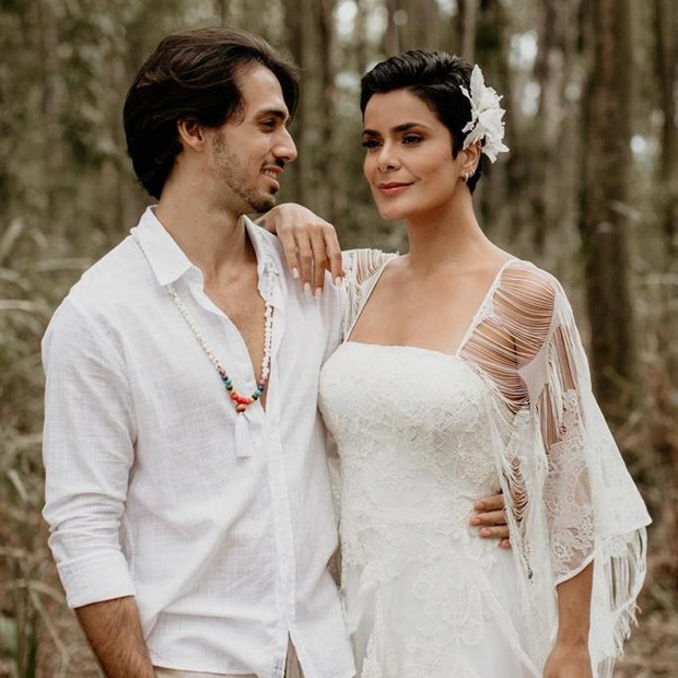 Bianka Fernandes e o noivo, o jogador de poker Léo Oliveira   (Foto: Rodrigo Santos e Alyne Moro)