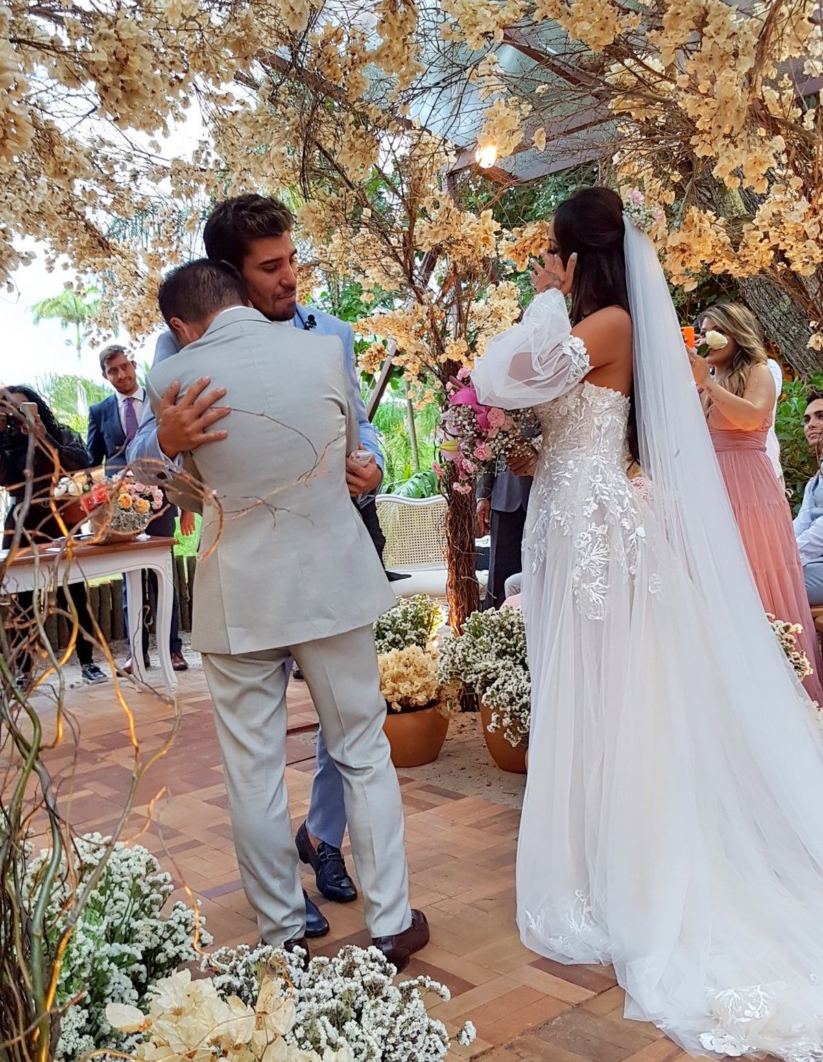 Casamento de Carol Nakamura e Guilherme Leonel (Foto: Dilson Silva/ Agnews)