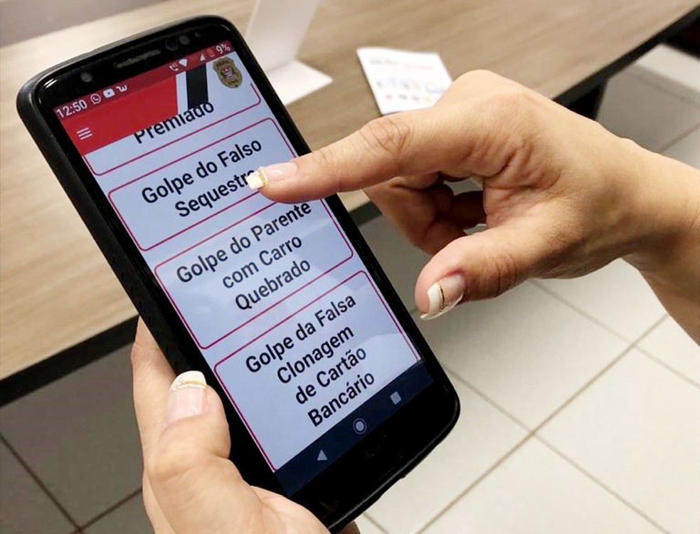 Aplicativo 'Golpe? Tô fora!', Polícia Civil, já está disponível nas lojas de aplicativos — Foto: Bill Paschoalotto/TV Fronteira
