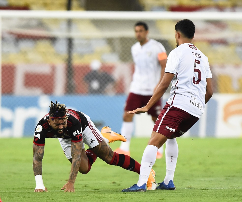 Gabigol, Flamengo, Yuri, Fluminense — Foto: André Durão / ge