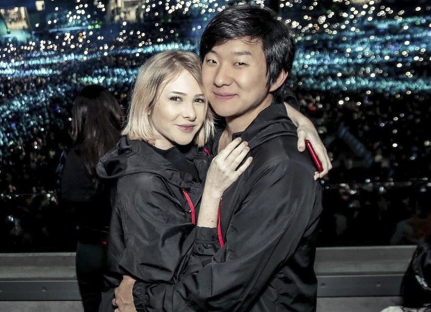 Pyong e Sammy Lee são casados e têm um filho, Jake (Foto: Reprodução/Instagram)