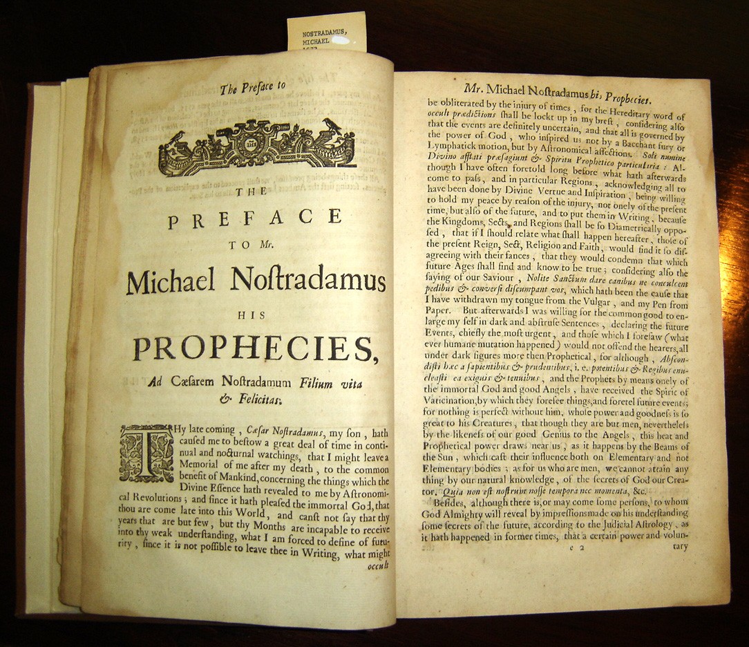 Edição em inglês das profecias de Nostradamus, datada de 1672 (Foto: Reprodução)