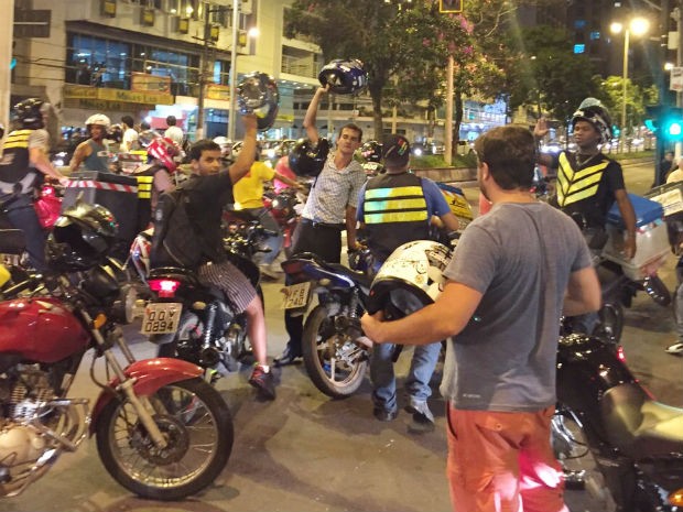 protesto motoboys juiz de fora  (Foto: Érica Salazar/G1)