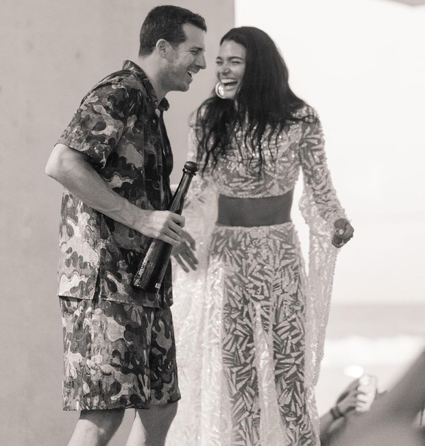 Adam Freede e Daniela Braga (Foto: Reprodução / Instagram)