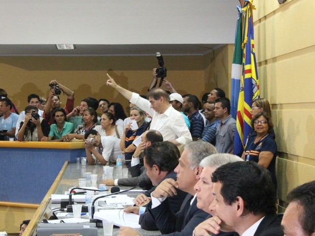 Sessão de julgamento do prefeito de Campo Grande, Alcides Bernal (Foto: Lucas Lourenço/G1 MS)
