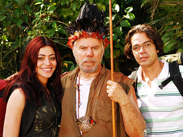 Sheila (Carol Castro), Olavo (Reginaldo Faria) e José Henrique (Bruno Mazzeo) (Foto: João Miguel Júnior / TV Globo)