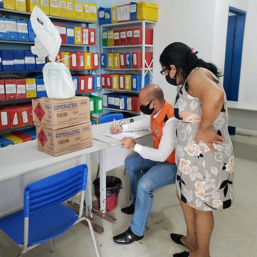 Produtos de higienização que a Defesa Civil de Alagoas entrega nos locais de votação em Maceió — Foto: Ascom/Defesa Civil de Alagoas 