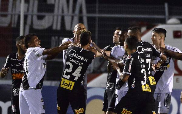 Desafios da Recuperação: Corinthians encara Ambiente Hostil em Busca de Vitória no Paulista.
