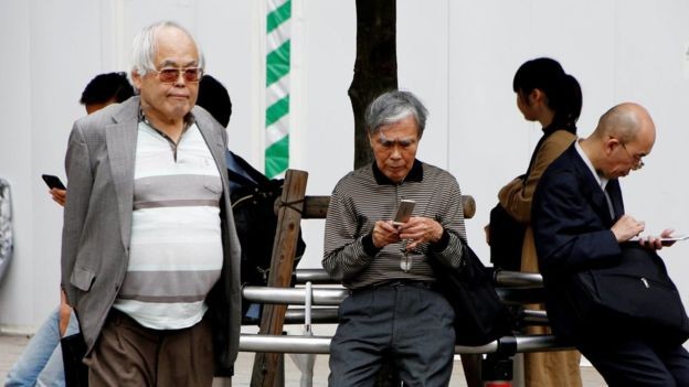 Japão é a nação que envelhece mais rapidamente no mundo (Foto: Reuters/BBC)